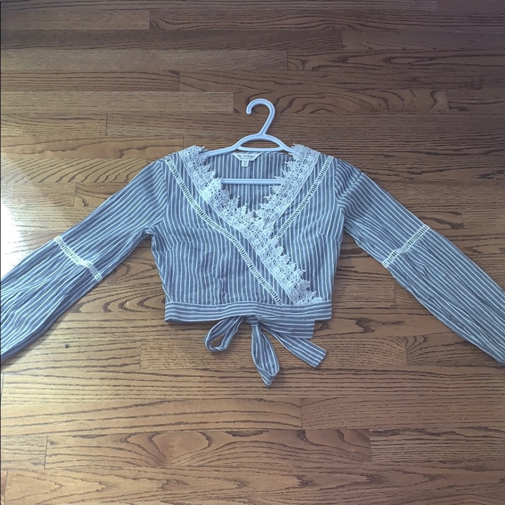 light and blue shirt v neck shirt